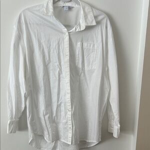Old Navy Women’s White Button Down Shirt